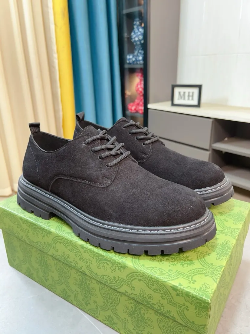 Men's shoes 💰500🌸🌸 (GUCCI) [can be made without label] G's new business boots are full-layer calfskin embossed with classic diamond pattern craftsmanship. They are high-end and classy, ​​versatile and have a full three-dimensional feel. They use raw rubber non-slip outsole. If you look closely, you will be addicted to the leather. You can't extricate yourself ~ the best on the market.          Fabric: Cowhide/Embossed Lining: Cowhide.          Please make a note when placing an order, size: 38-44 (37, 45, 46 can be customized and cannot be returned or exchanged)